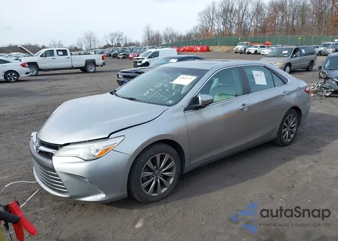 2016 Toyota Camry Xle z USA, uszkodzony, nr VIN 4T1BF1FKXGU558135